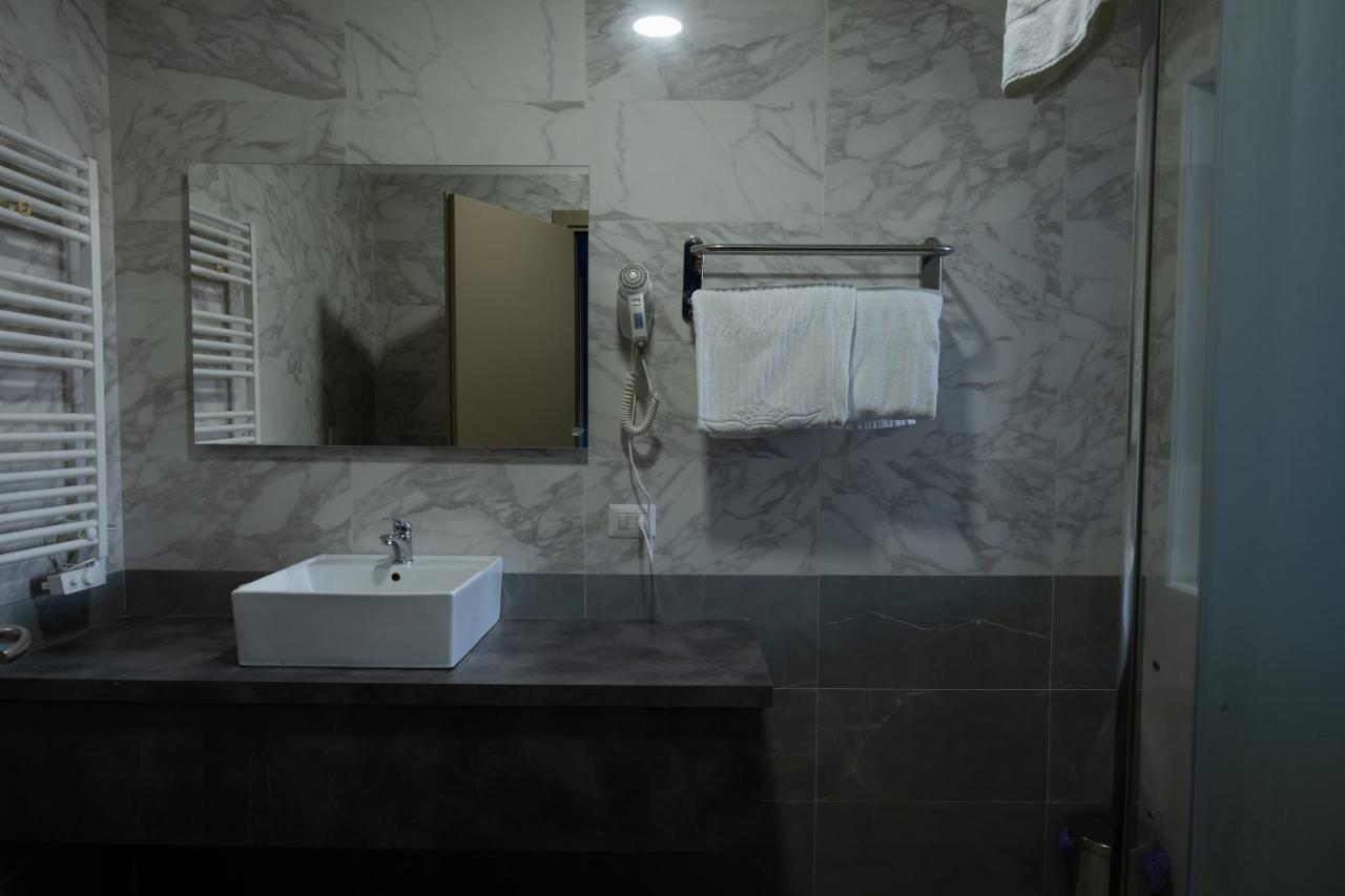 Queen Hotel Sesto San Giovanni Εξωτερικό φωτογραφία